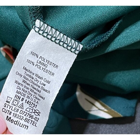 New Pink Lily Dress Remember This Night Evergreen Wrap Fall Floral Size M Medium - Picture 8 of 8